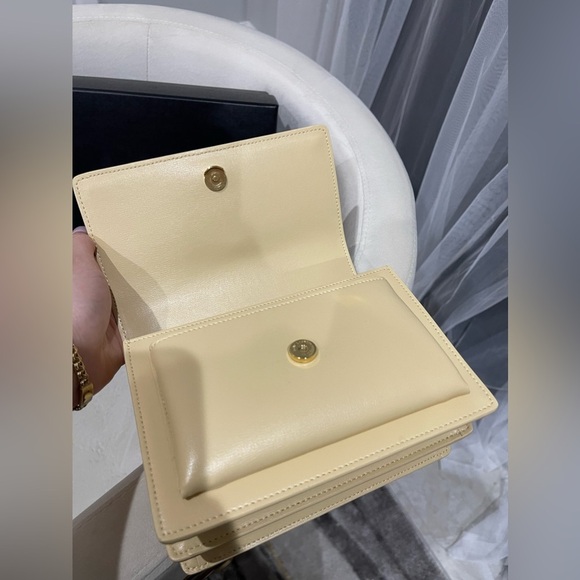 Saint Laurent Sunset Jaune Pale - Picture 9 of 17